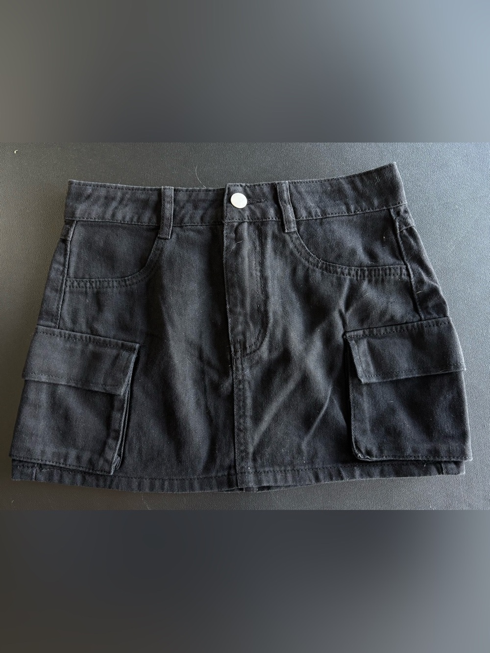 SHEIN Black Slim Cargo Denim Skirt-Style Jeans